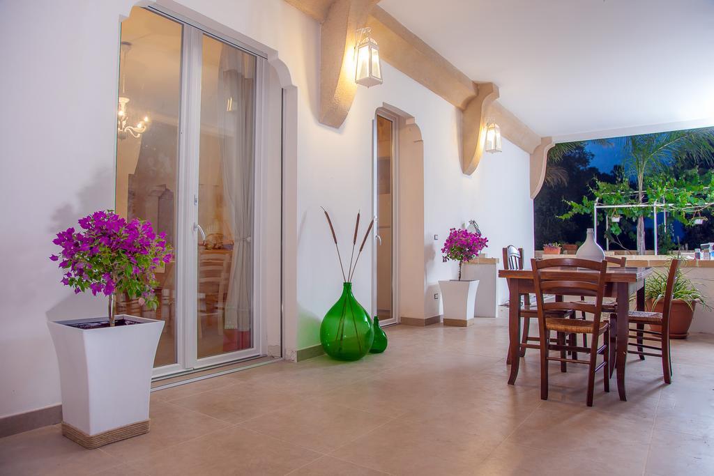 Feudo D'Arneo Otel Torre Lapillo Dış mekan fotoğraf